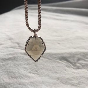 NEVER WORN RARE Kendra Scott pendant necklace